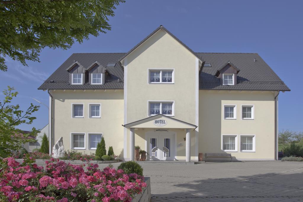 Hotel Abenstal Au in der Hallertau Exterior foto